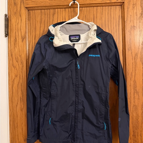 Patagonia Jackets & Blazers - Patagonia Dark Blue Hooded Jacket